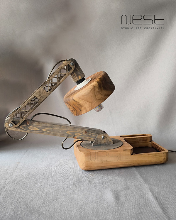 چراغ رو میزی